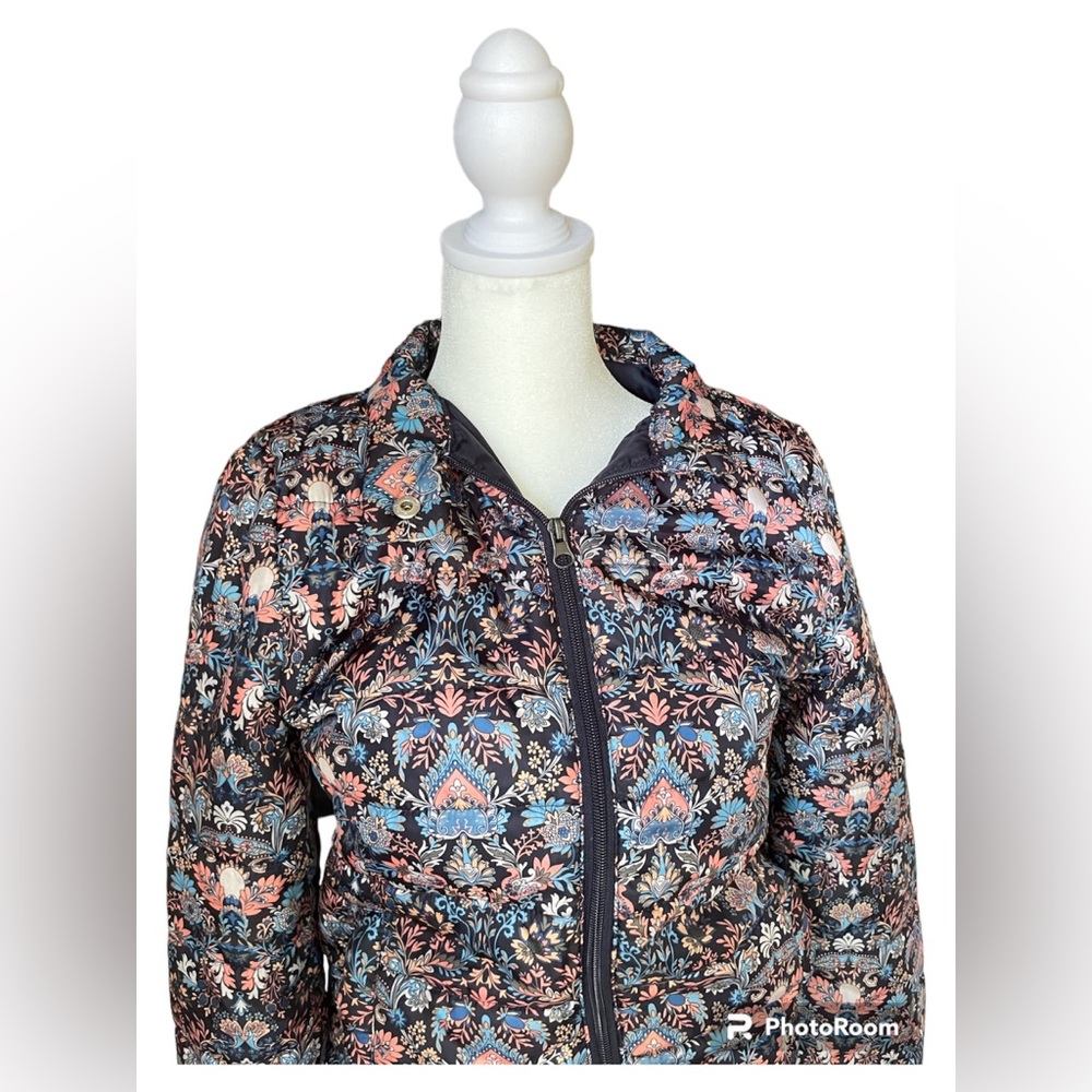 Stradavirus Jacket - Picture 6 of 6